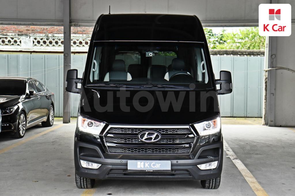 KMJUG17RPJC002416 2018 HYUNDAI SOLATI 15 SEATS-4
