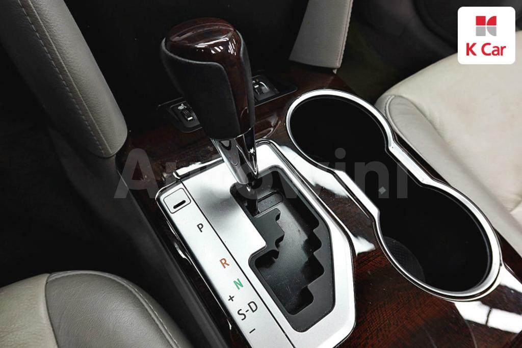 2014 TOYOTA  CAMRY 2.5 XLE - 13