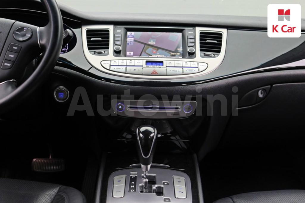 2013 HYUNDAI GENESIS BH330 MORDERN - 8
