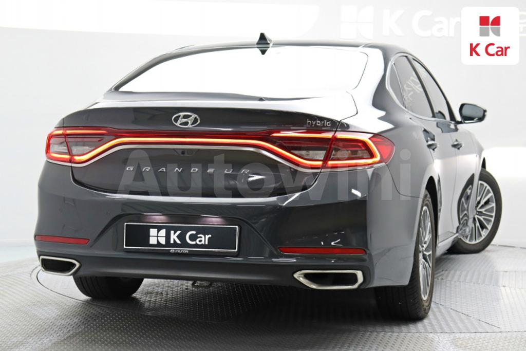 KMHF2413BKA026747 2019 HYUNDAI GRANDEUR IG HYBRID AZERA EXCLUSIVE-1