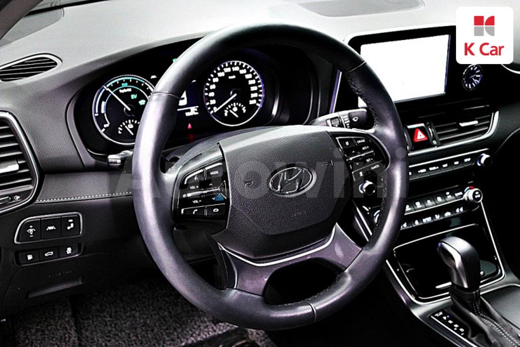 2019 HYUNDAI GRANDEUR IG HYBRID AZERA EXCLUSIVE - 7
