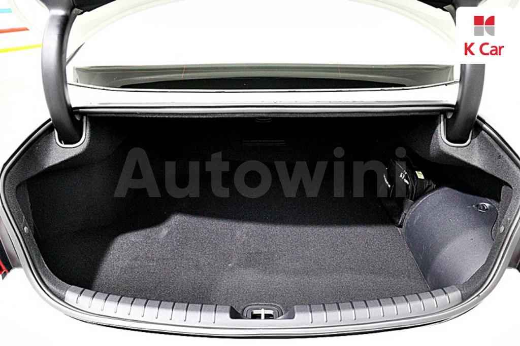 2019 HYUNDAI GRANDEUR IG HYBRID AZERA EXCLUSIVE - 19