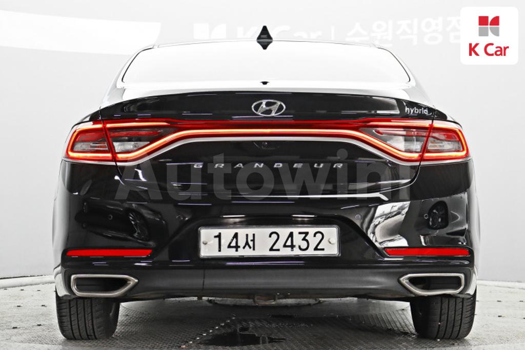 KMHF2413BJA016323 2018 HYUNDAI GRANDEUR IG HYBRID AZERA EXCLUSIVE-5