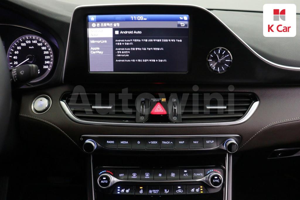 2018 HYUNDAI GRANDEUR IG HYBRID AZERA EXCLUSIVE - 9
