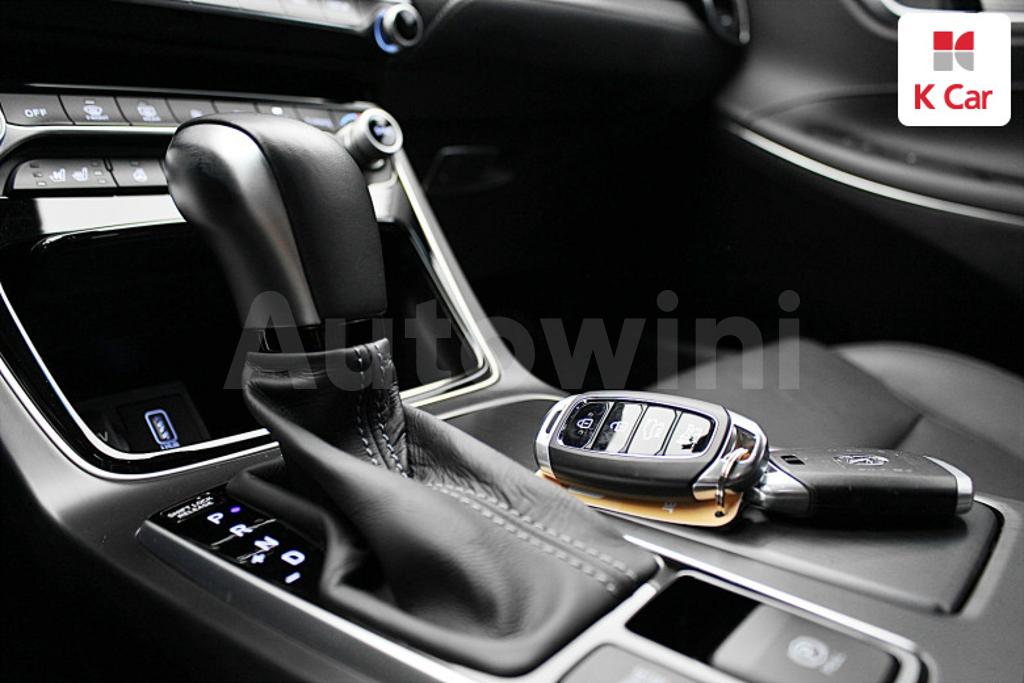 2019 HYUNDAI GRANDEUR IG HYBRID AZERA EXCLUSIVE - 17