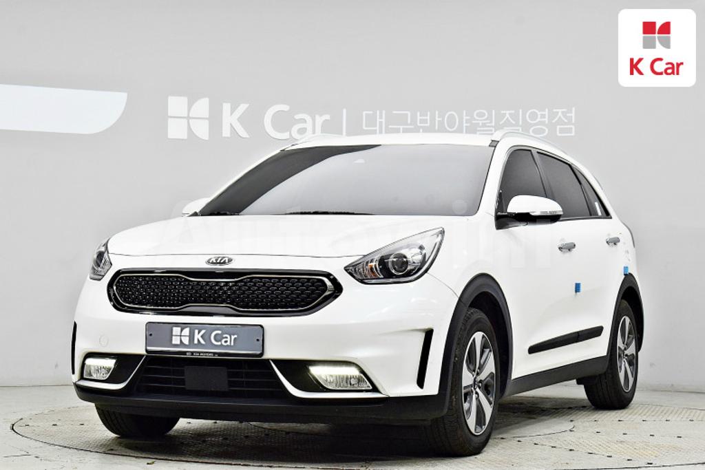 KNACB81CGJA222641 2018 KIA NIRO PRESTIGE-0