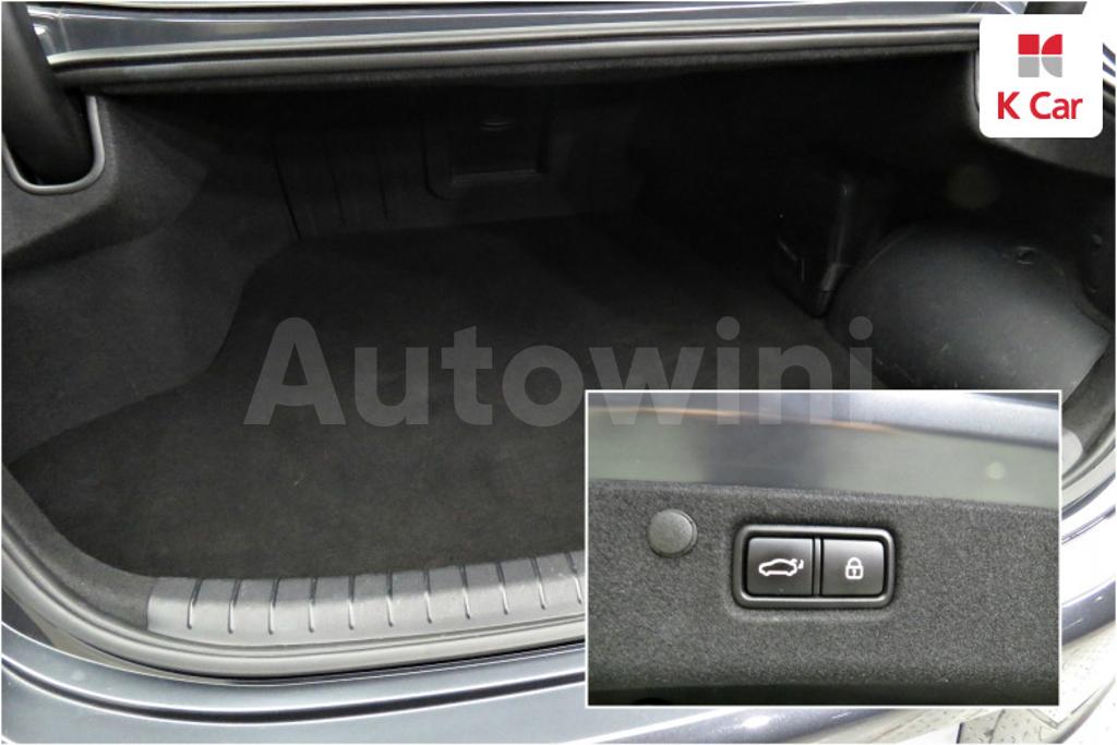 2019 HYUNDAI GRANDEUR IG HYBRID AZERA PREMIUM - 17