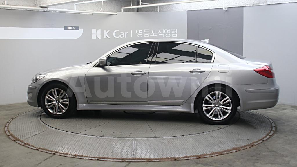 KMHGB41BBCU163673 2012 HYUNDAI GENESIS BH330 LUXURY-4