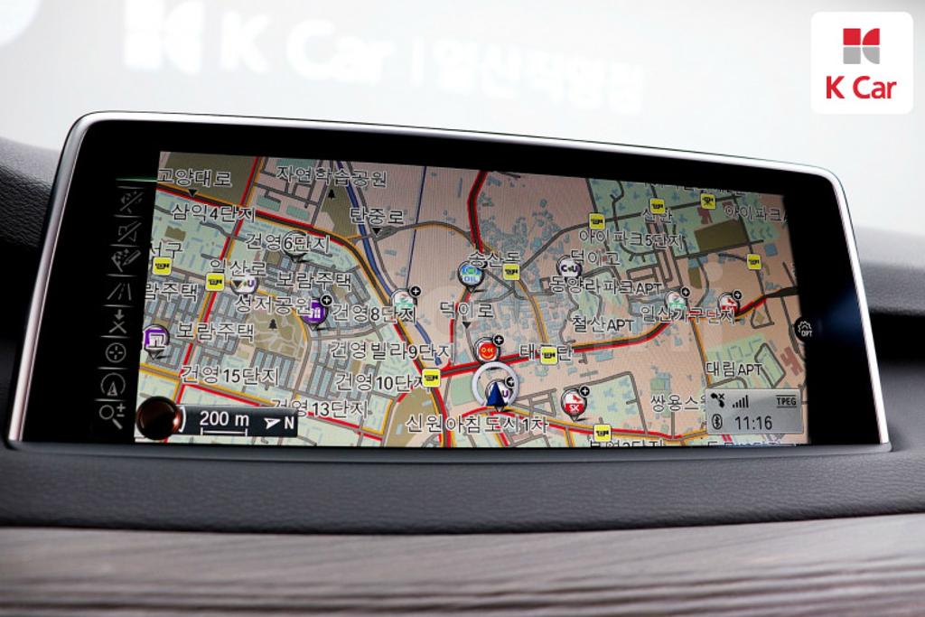 2015 BMW X5 F15  XDRIVE 30D - 11