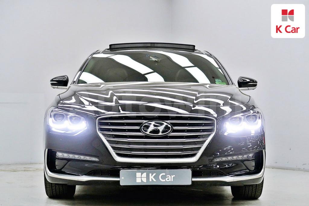 KMHF2413BJA009414 2018 HYUNDAI GRANDEUR IG HYBRID AZERA EXCLUSIVE-2