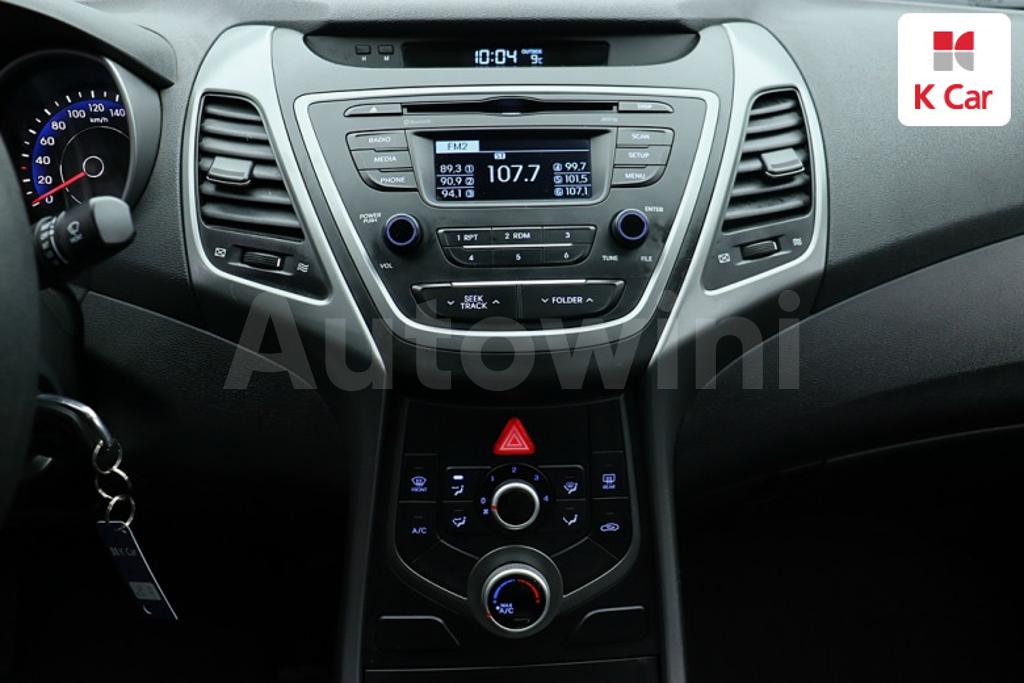 2015 HYUNDAI  AVANTE ELANTRA 1.6 LPI STYLE - 12