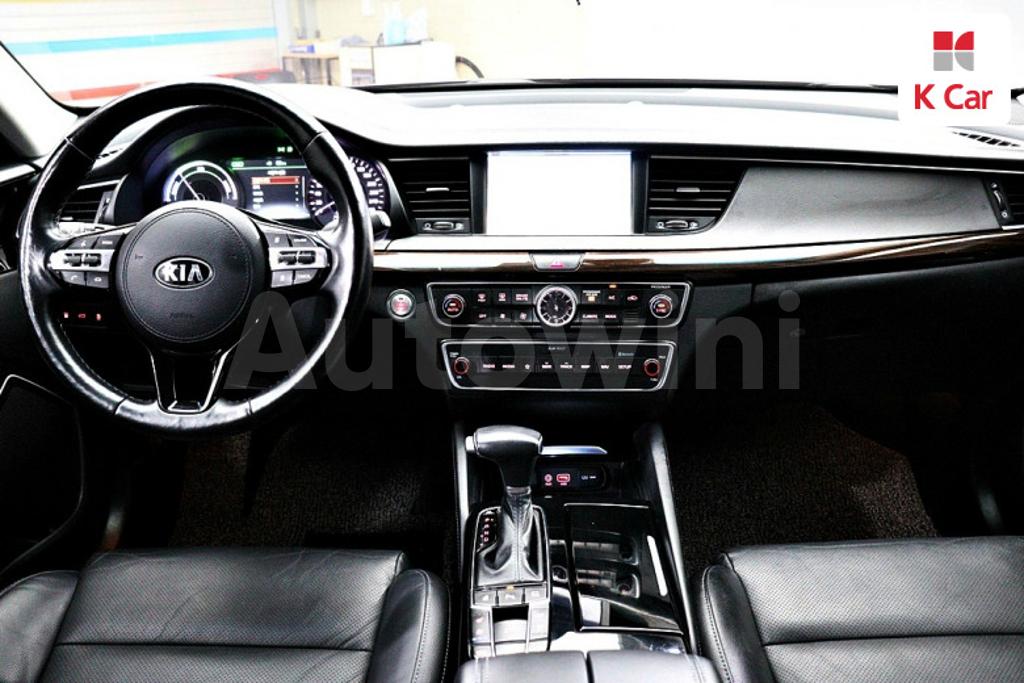 KNALA41GBJA008237 2018 KIA  K7 HYBRID CADENZA PRESTIGE-5