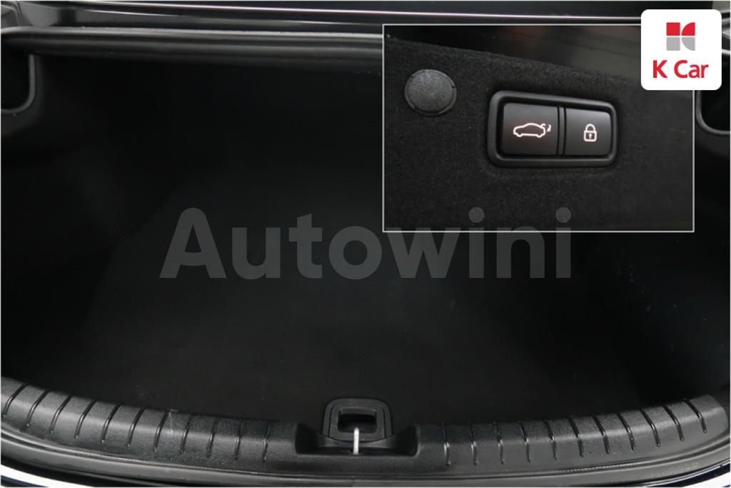 2018 HYUNDAI GRANDEUR IG HYBRID AZERA PREMIUM - 19