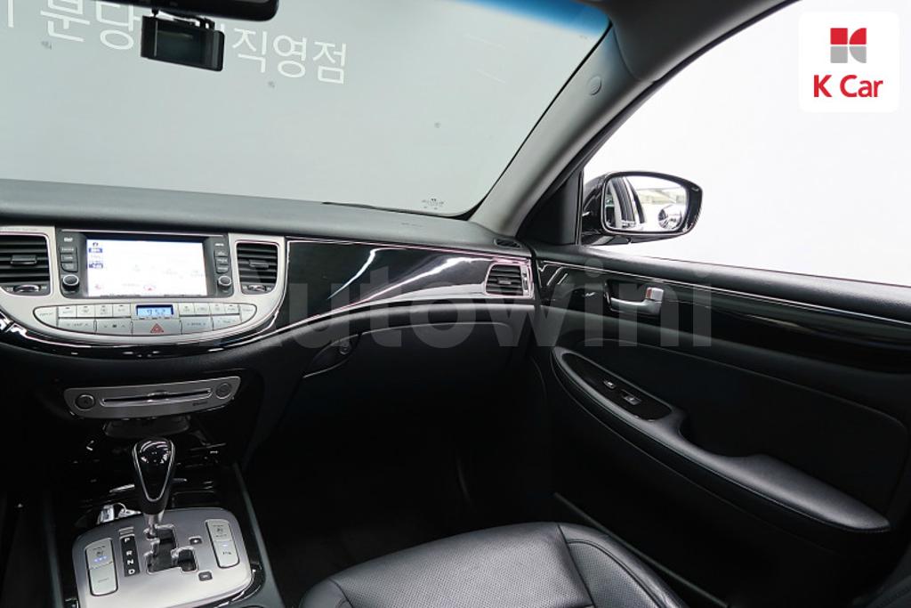 2013 HYUNDAI GENESIS BH330 MORDERN - 9