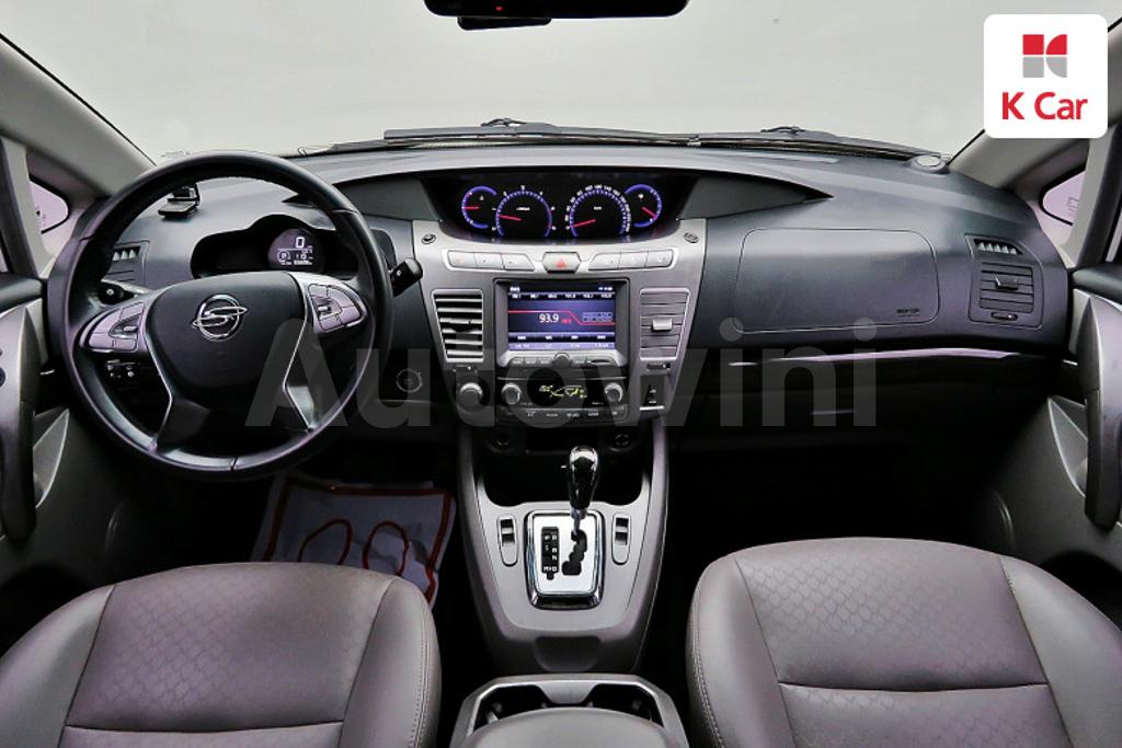 KPBKJ2AE1GP109201 2016 SSANGYONG KORANDO TURISMO 4WD OUTDOOR EDITION 9 SEATS-5