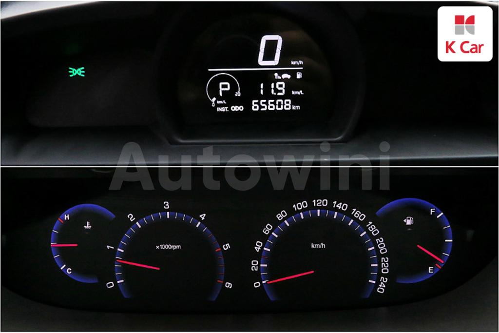 2016 SSANGYONG KORANDO TURISMO 4WD OUTDOOR EDITION 9 SEATS - 12