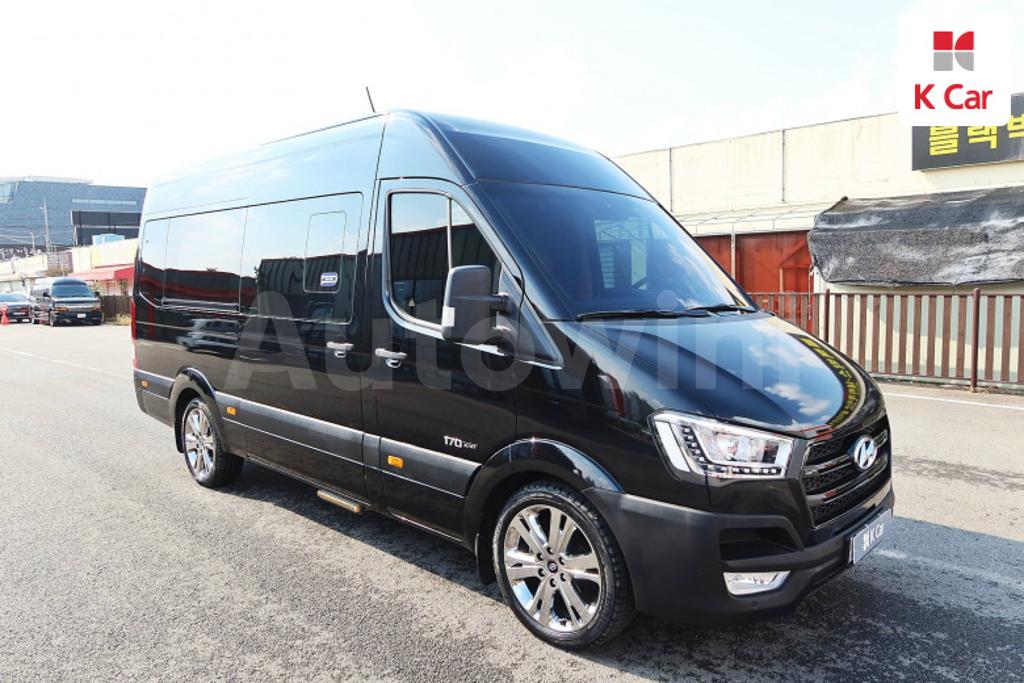 KMJUG17RPGC000548 2016 HYUNDAI SOLATI 14 SEATS-2