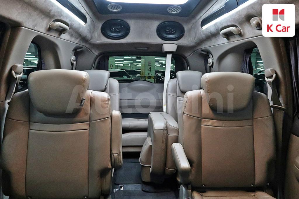 2016 SSANGYONG KORANDO TURISMO 4WD 9 SEATS - 12