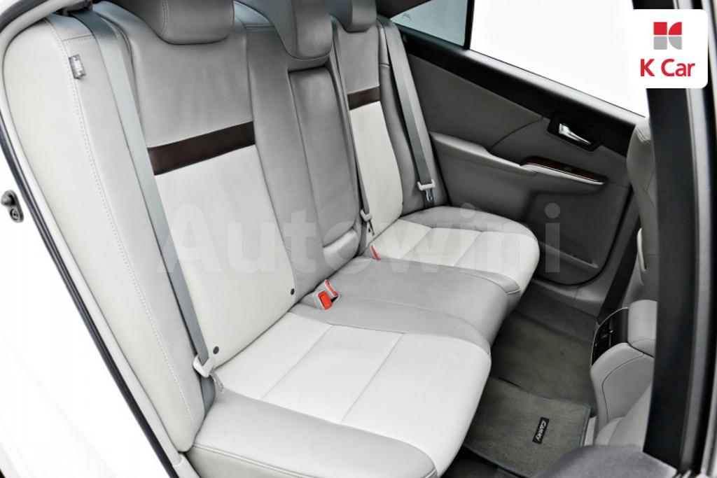 2012 TOYOTA  CAMRY 2.5 XLE - 9