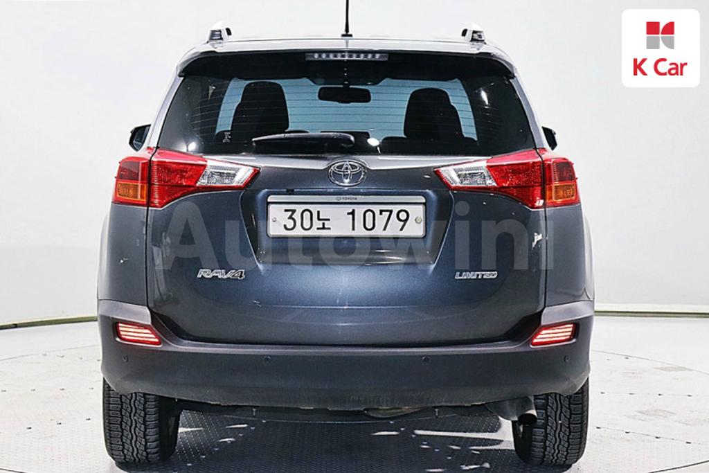 JTMYFREV6ED044241 2014 TOYOTA RAV4 2.5 2WD-4