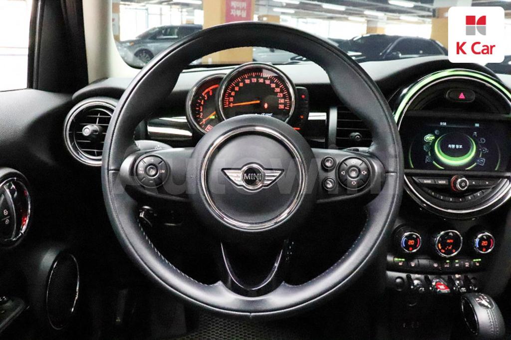 2017 MINI COOPER D HIGH - 6