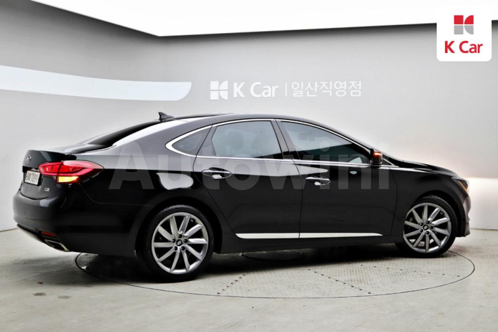 KMHFR412BFA003066 2015 HYUNDAI ASLAN G330 EXCLUSIVE-3