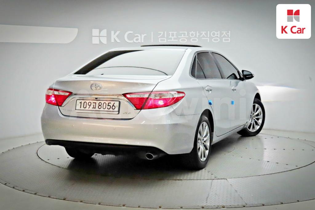4T1BF1FK4HU797617 2017 TOYOTA  CAMRY 2.5 XLE-2
