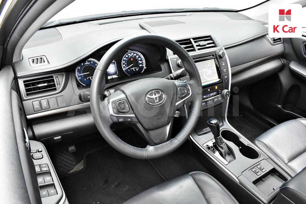 2016 TOYOTA  CAMRY 2.5 XLE - 14