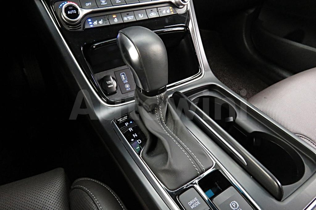 2019 HYUNDAI GRANDEUR IG HYBRID AZERA EXCLUSIVE - 29