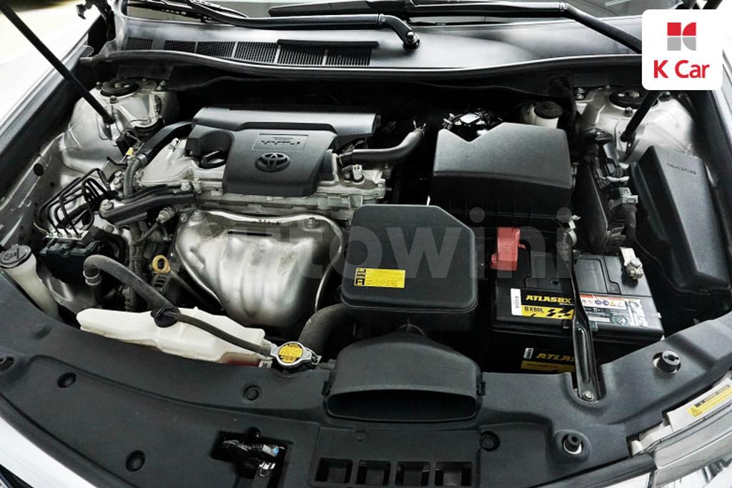 2013 TOYOTA  CAMRY 2.5 XLE - 19