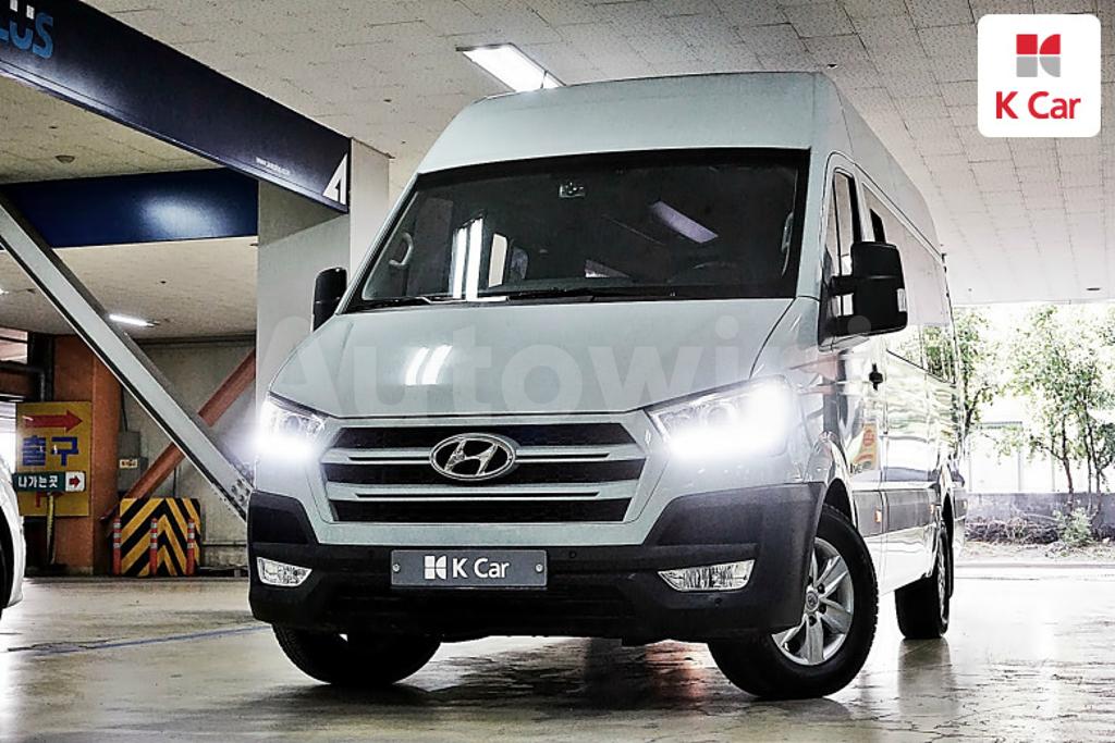 KMJUG17RPJC001544 2018 HYUNDAI SOLATI 15 SEATS-0