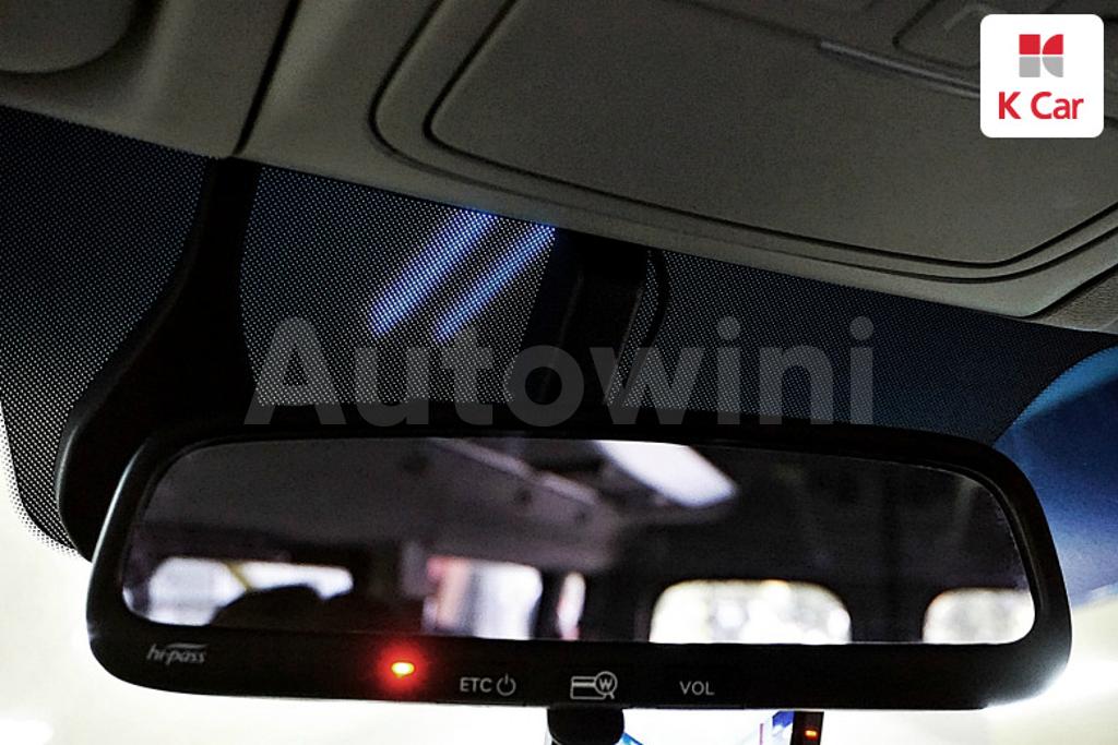 2018 HYUNDAI SOLATI 15 SEATS - 8