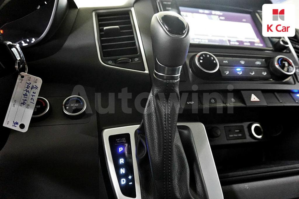 2018 HYUNDAI SOLATI 15 SEATS - 10