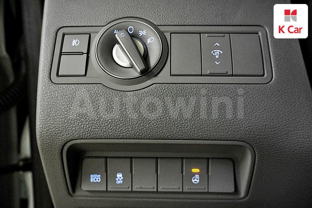 2018 HYUNDAI SOLATI 15 SEATS - 11