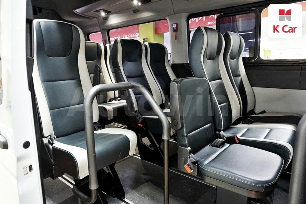 2018 HYUNDAI SOLATI 15 SEATS - 14