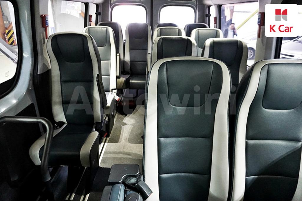 2018 HYUNDAI SOLATI 15 SEATS - 15