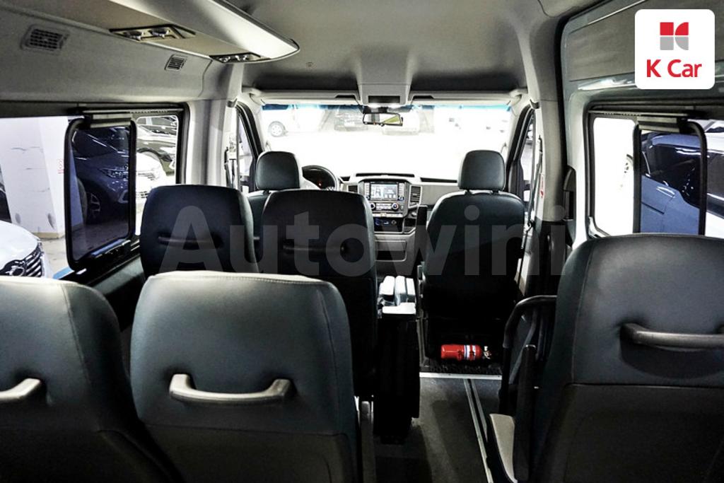 2018 HYUNDAI SOLATI 15 SEATS - 16