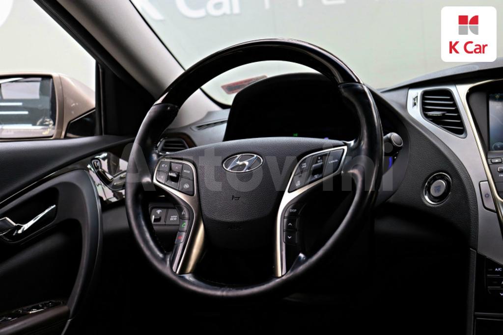 2012 HYUNDAI GRANDEUR HG AZERA HG240 LUXURY - 6