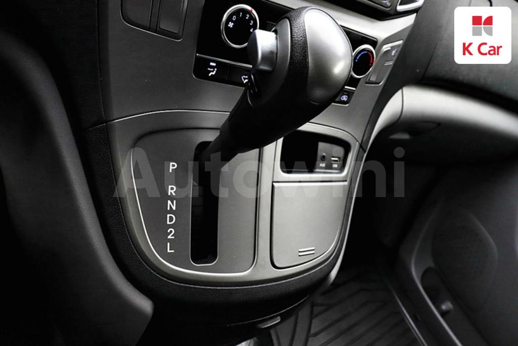 2019 HYUNDAI GRAND STAREX H-1 VAN 3 SEATS LPI - 16