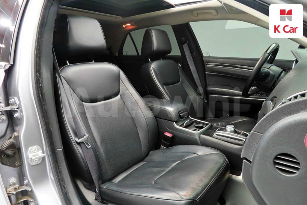 2016 CHRYSLER  300C 3.6 - 9