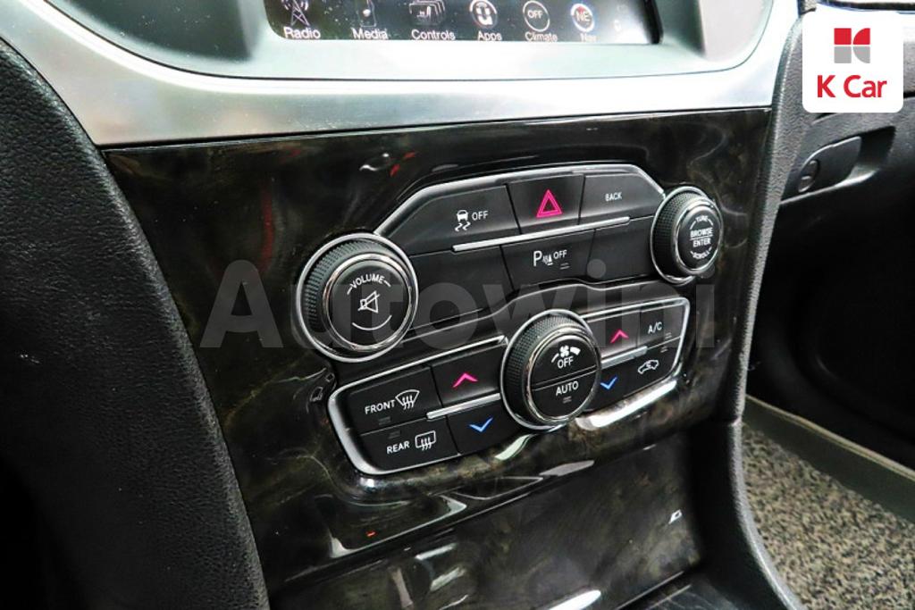 2016 CHRYSLER  300C 3.6 - 14