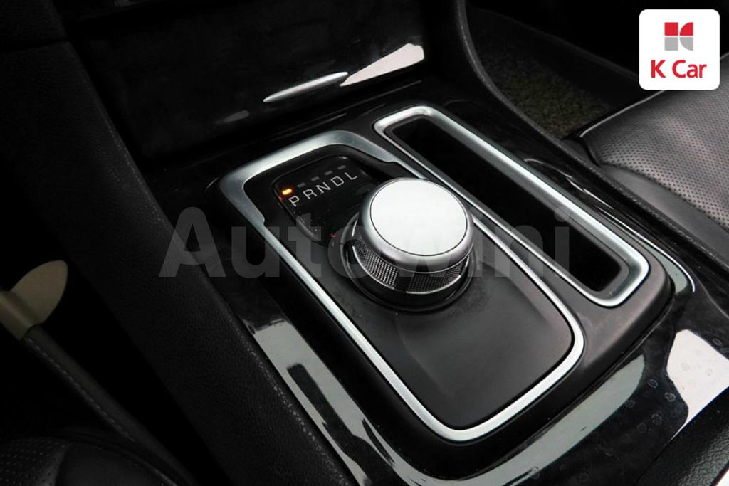 2016 CHRYSLER  300C 3.6 - 15