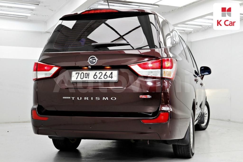 KPDKFDNE1GP108385 2016 SSANGYONG KORANDO TURISMO 2WD TX 11 SEATS-3