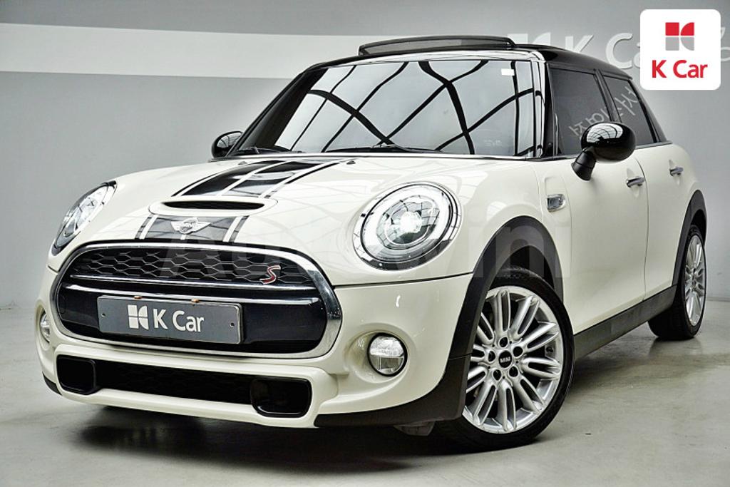 2016 MINI COOPER SD BASIC - 1