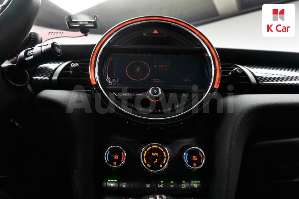 2016 MINI COOPER SD BASIC - 10
