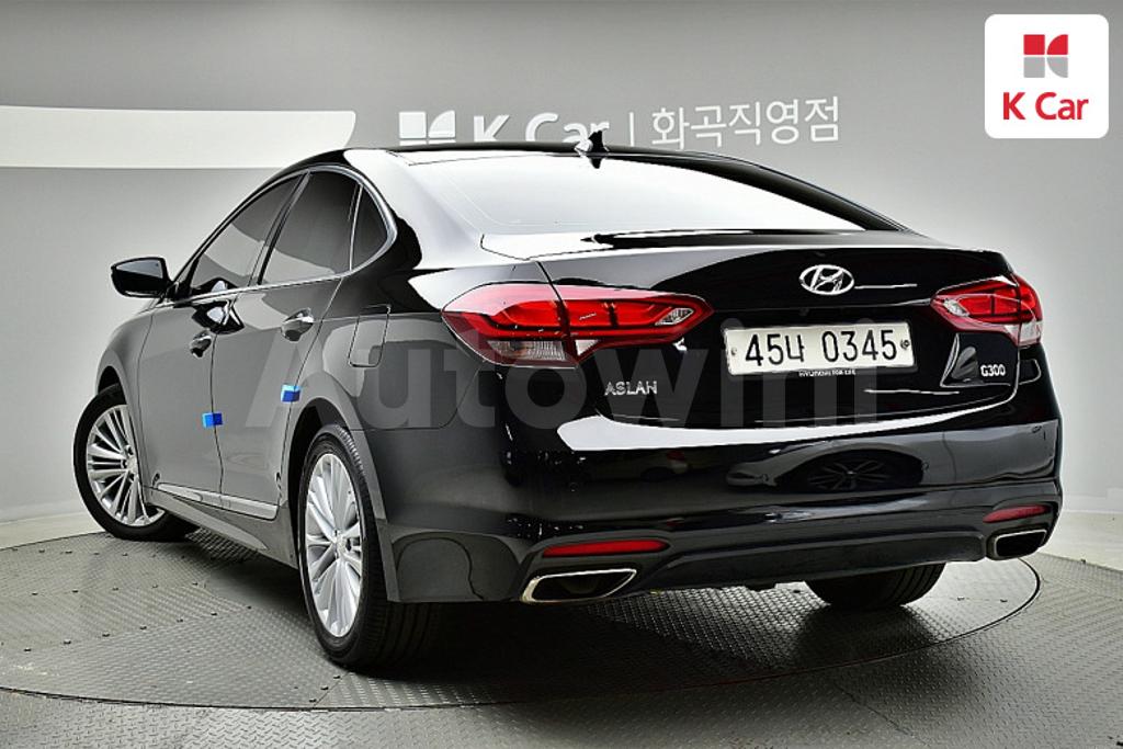 KMHFM411BGA008974 2016 HYUNDAI ASLAN G300 MORDERN-4