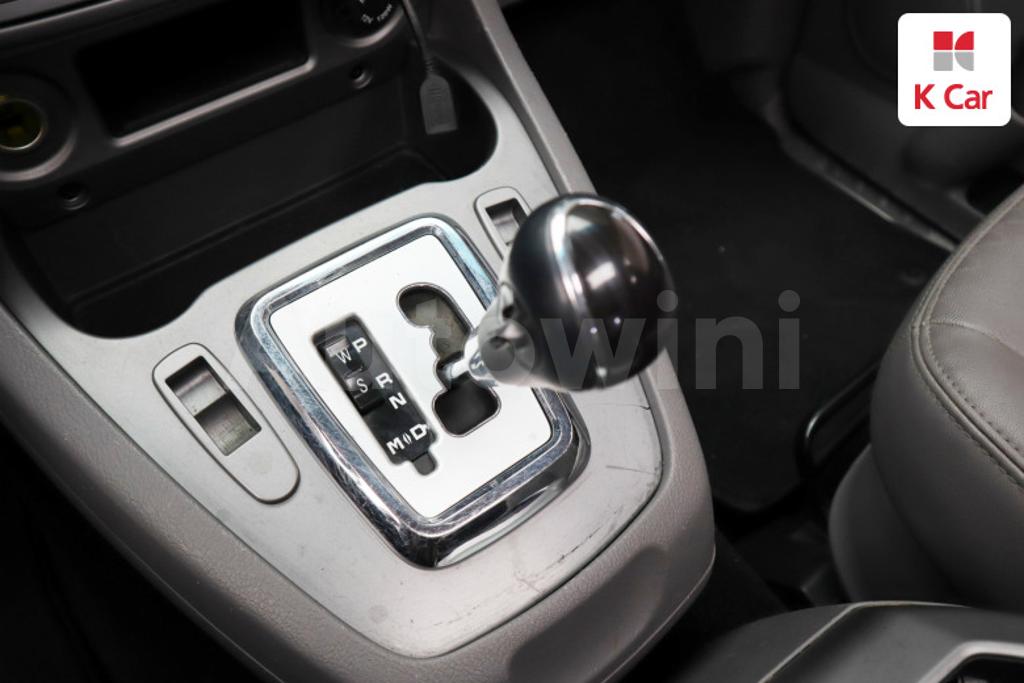 2016 SSANGYONG KORANDO TURISMO 4WD TX 9 SEATS - 7