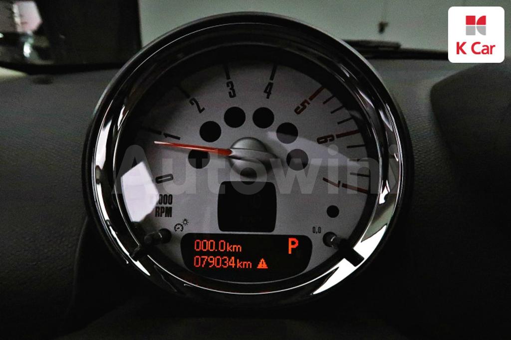 2014 MINI COOPER COUNTRYMAN D BASIC - 9