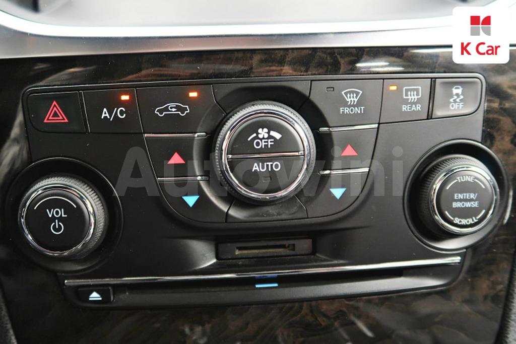 2014 CHRYSLER  300C 3.0 DIESEL - 18