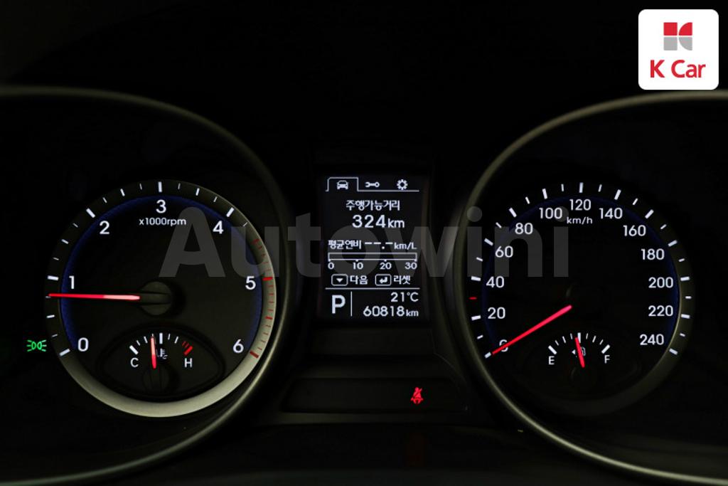 KMHSN81XBFU112603 2015 HYUNDAI MAXCRUZ DIESEL(E-VGT) 2.2 2WD EXCLUSIVE-5